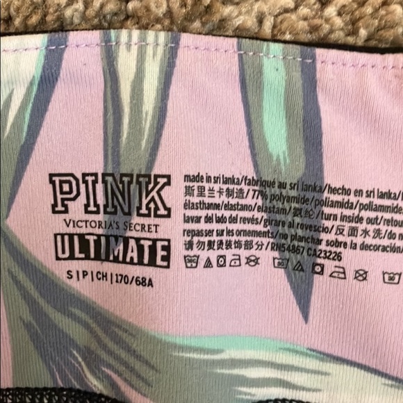 Victoria secret pink/Black Pink Yogas, Tropical print/Size Small - Picture 3 of 3